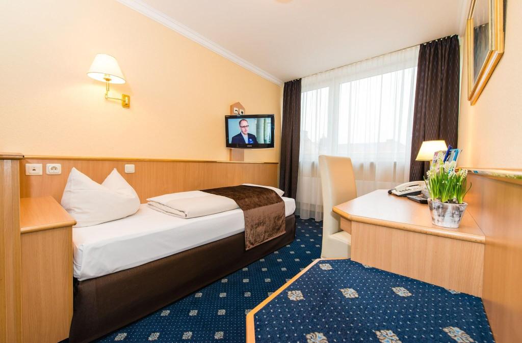 hotel-thumb