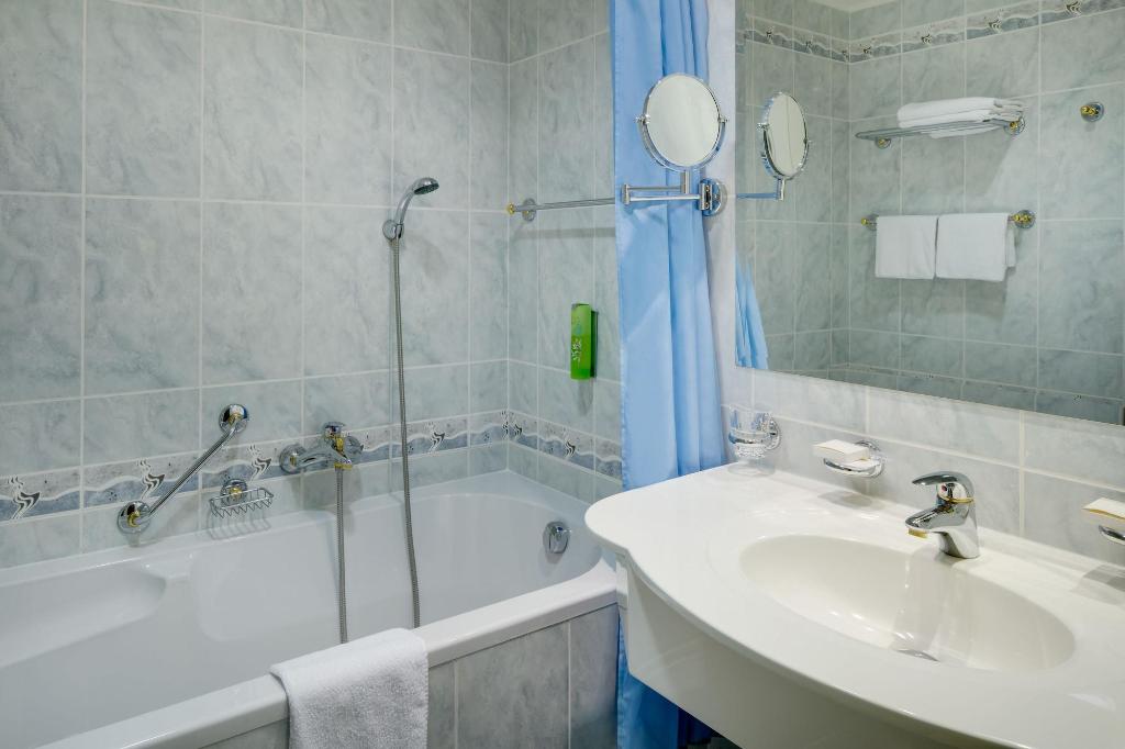 Ensana Hotel Pacifik