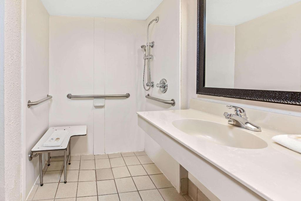 La Quinta Inn By Wyndham Miami Airport North