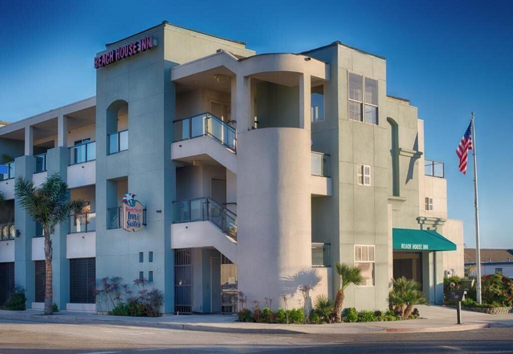 SeaCrest OceanFront Hotel, Downtown Pismo & the Pier