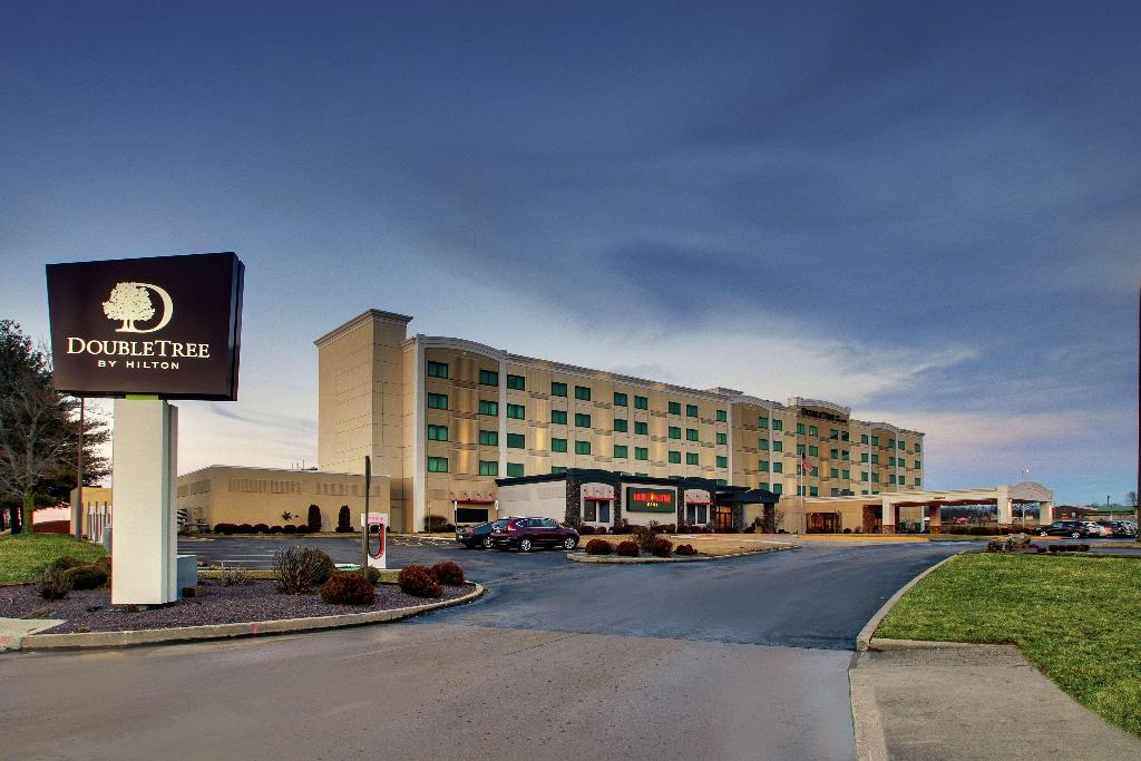 DoubleTree by Hilton Mt. Vernon en Southwest Illinois | BestDay.com