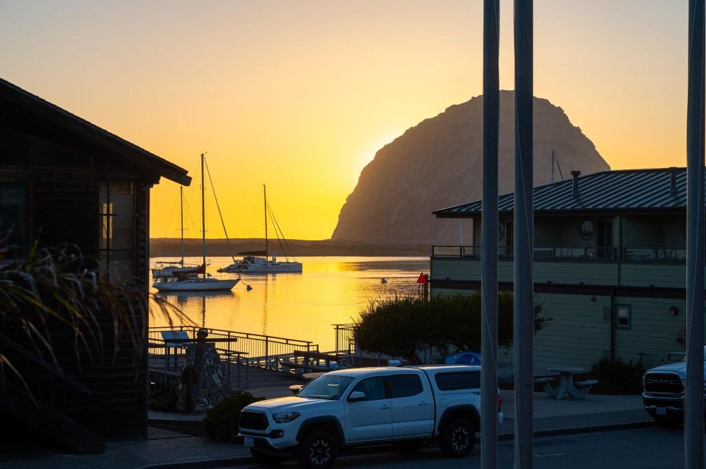 Embarcadero Inn
