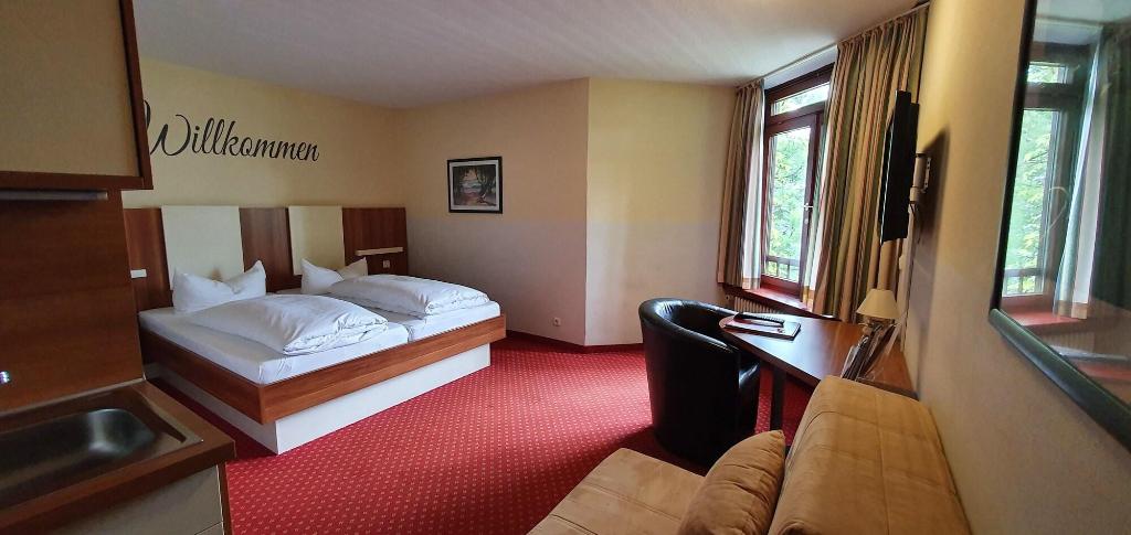 hotel-thumb