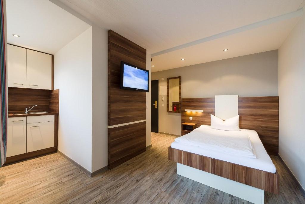 hotel-thumb