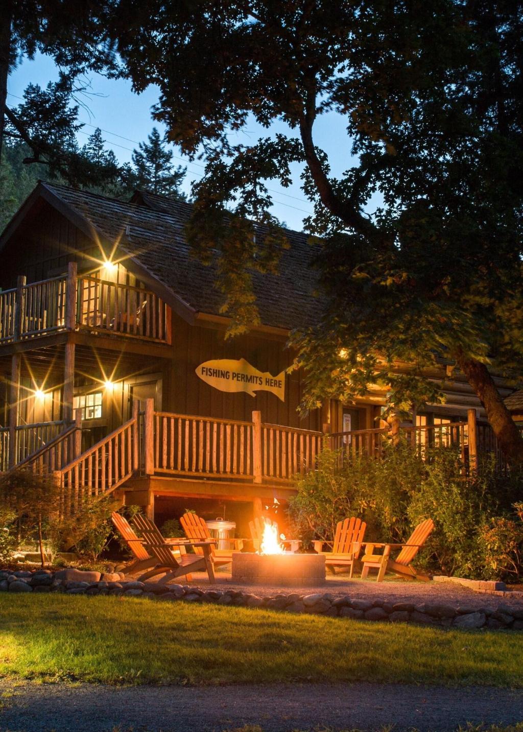 Weasku Inn