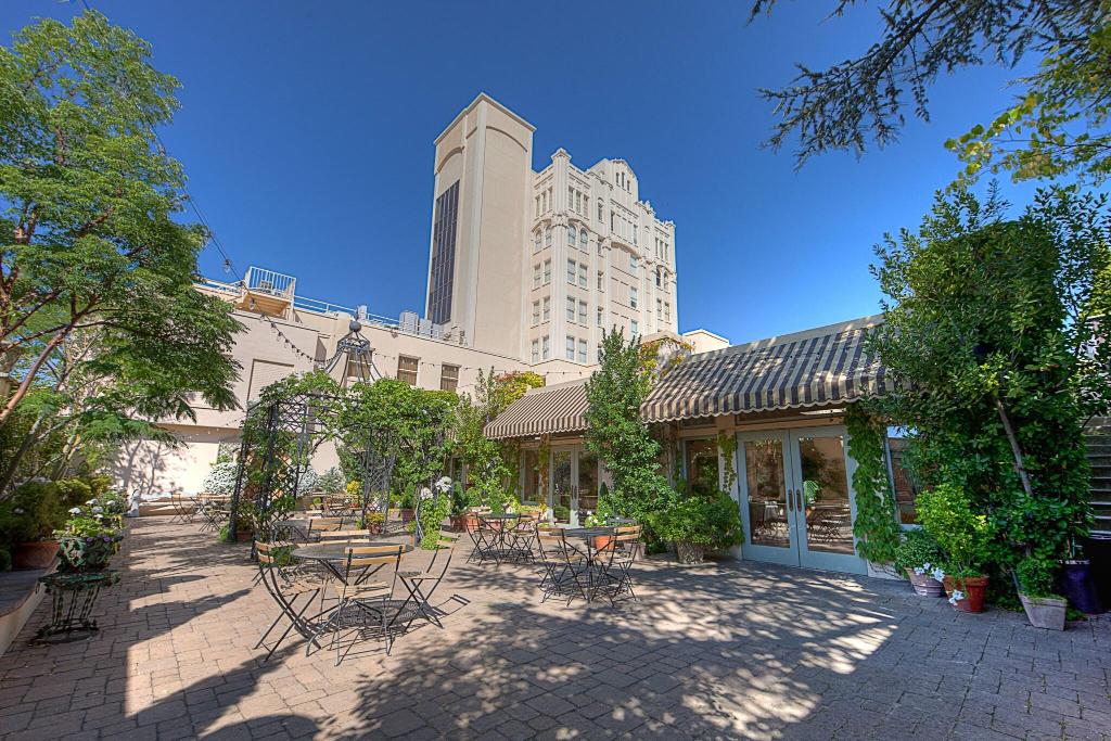 Ashland Springs Hotel