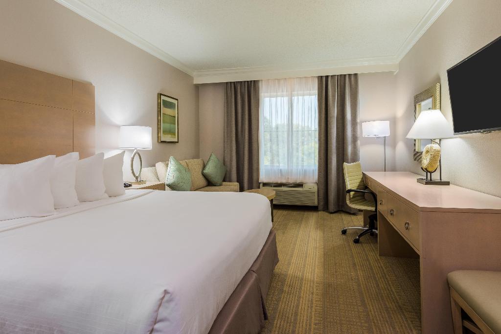 Holiday Inn Express Fairhope-Point Clear