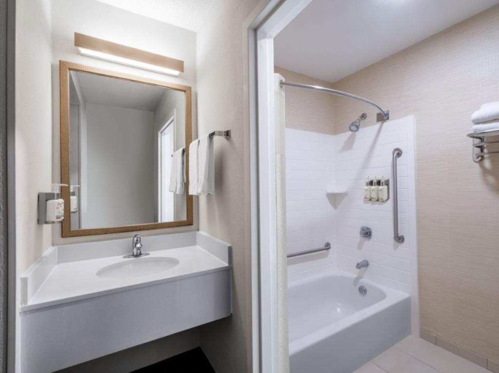 Garner Hotel Macon West By IHG