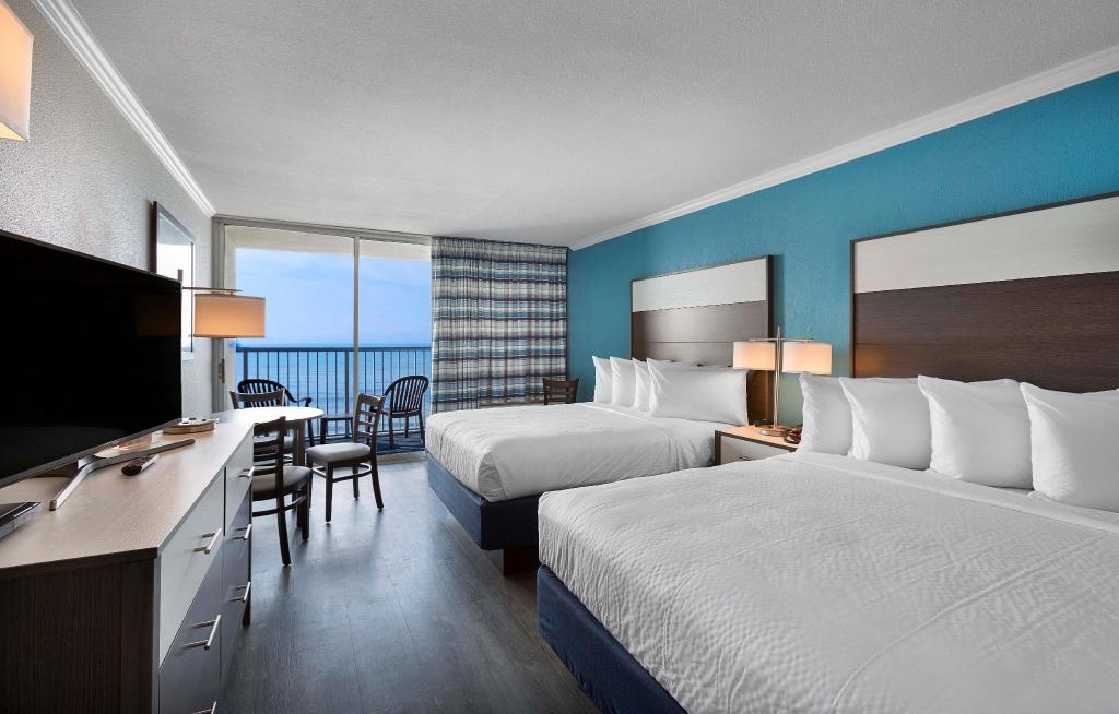 Compass Cove Oceanfront Resort