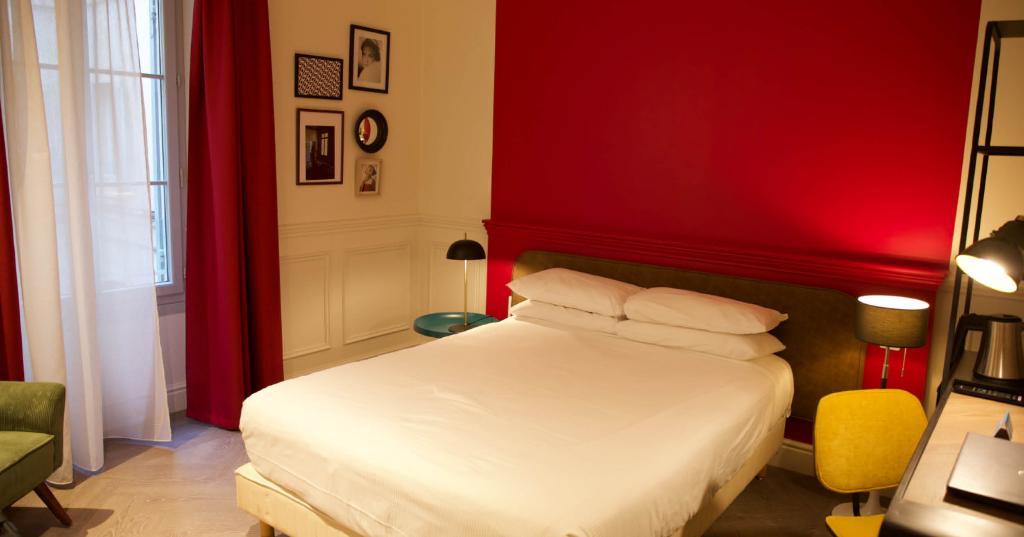 Royal Hotel