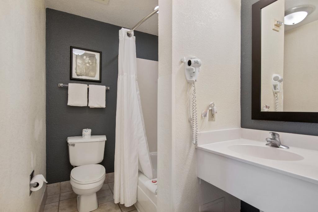 Suburban Studios Orlando - Ocoee/Winter Garden