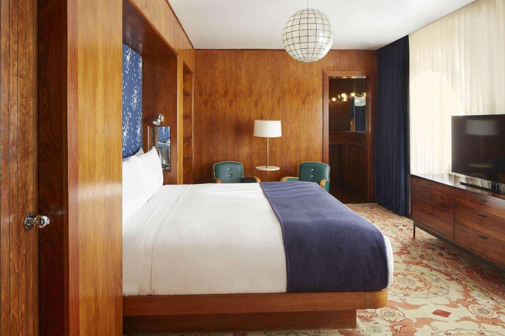 hotel-thumb