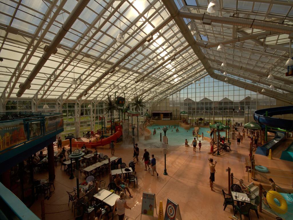 Americana Resort Spa & Waterpark en Niagara Falls | BestDay.com