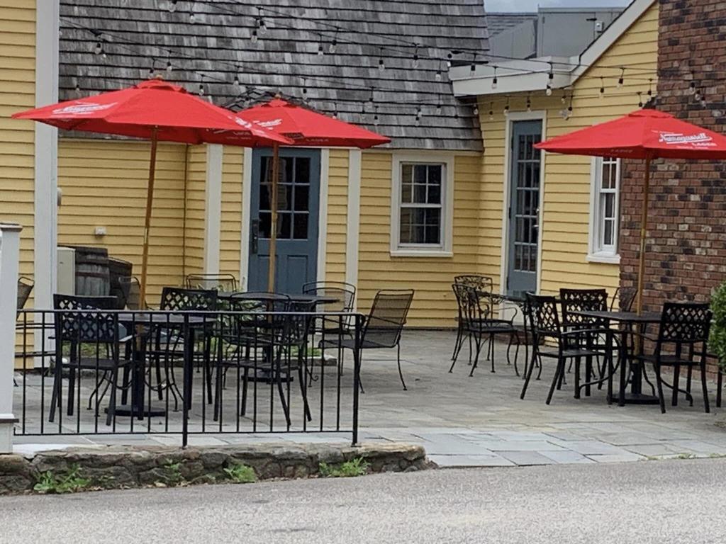 General Stanton Inn