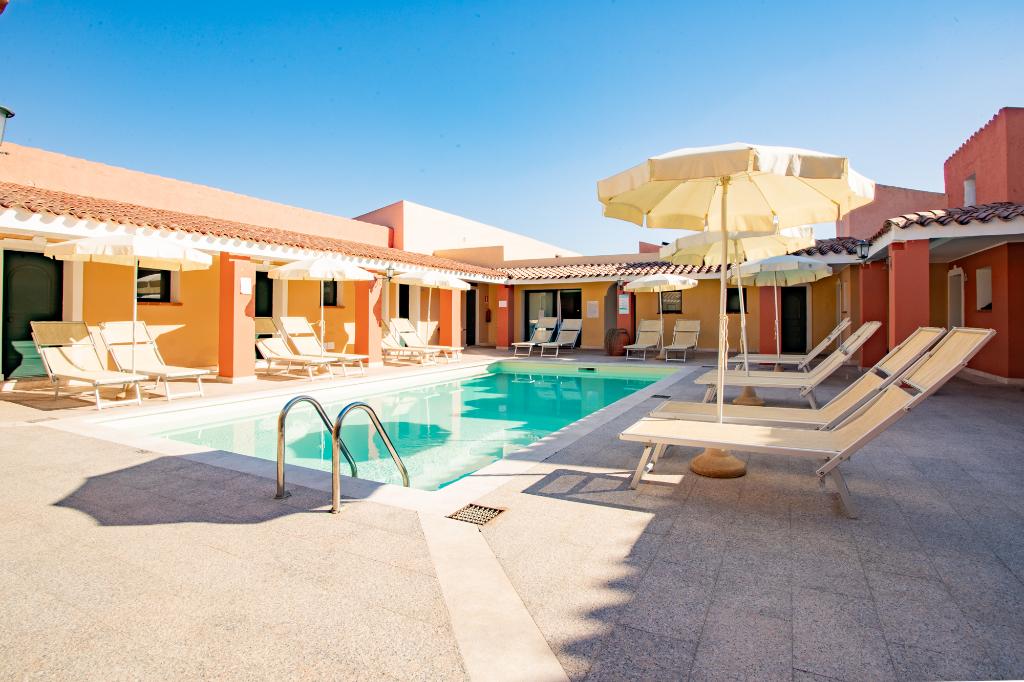 Hotel Club Hotel Marina Seada Beach, Italien, Budoni. Großes 40