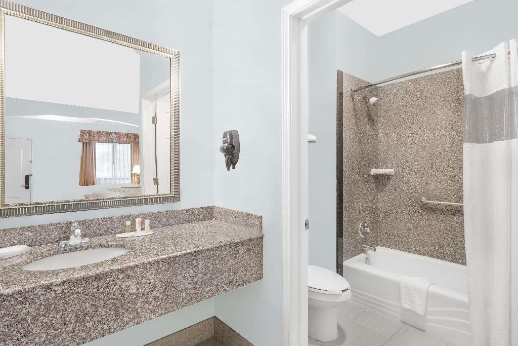 Days Inn By Wyndham Robstown
