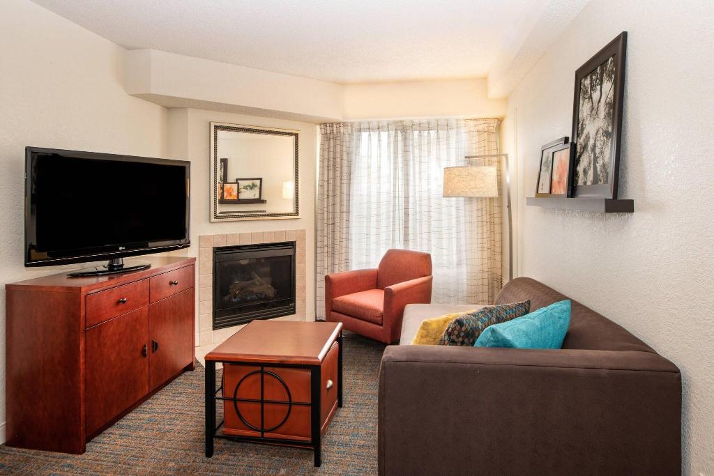 Residence Inn Newark Silicon Valley