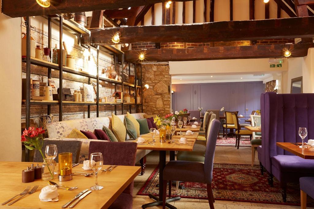 The White Hart Hotel