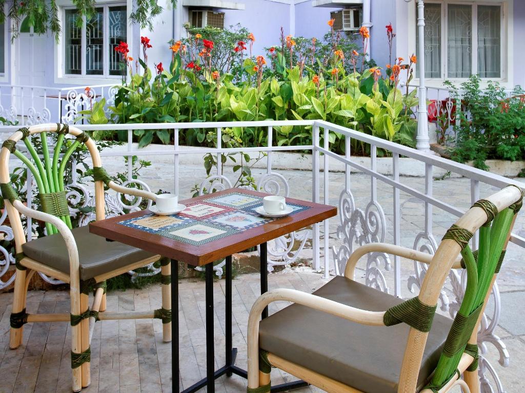 Avion Holiday Resort