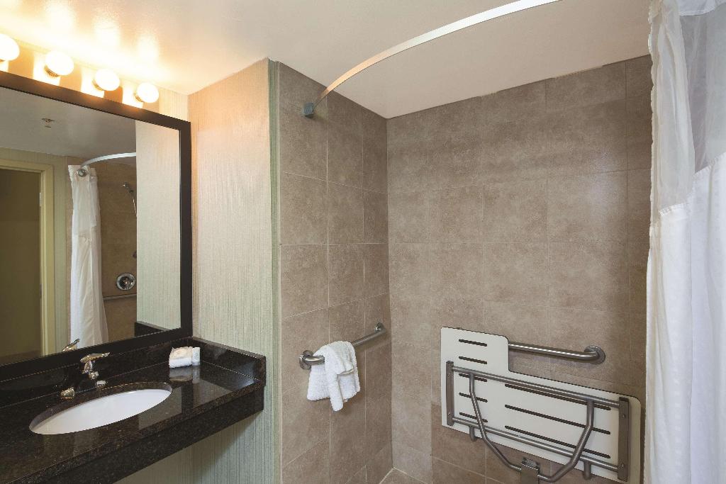 La Quinta Inn & Suites Salisbury