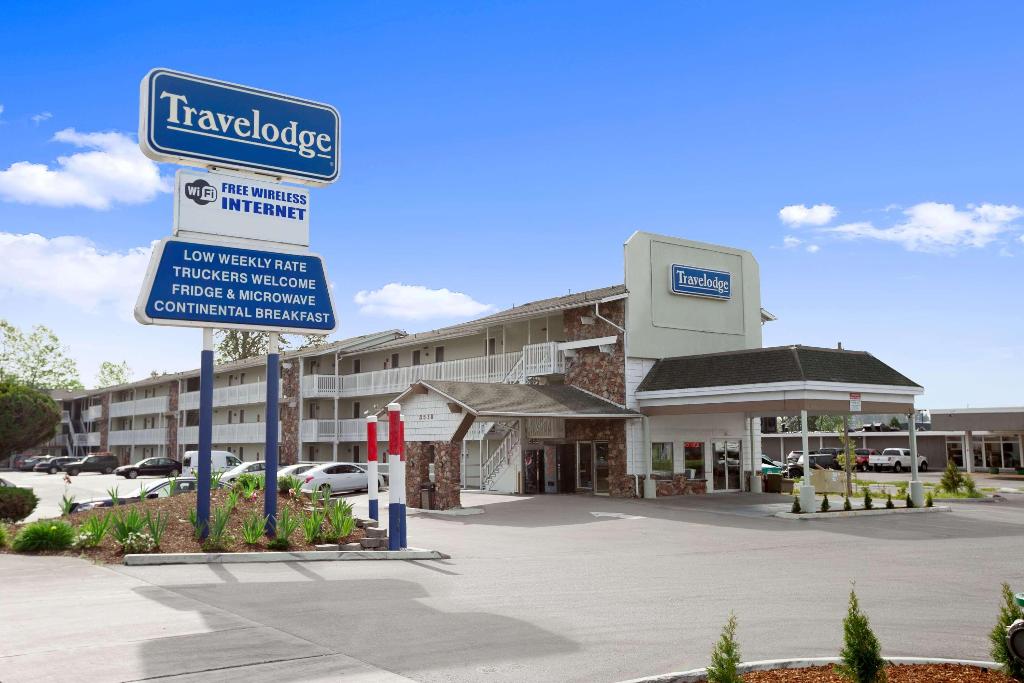 Travelodge By Wyndham Port Of Tacoma Wa