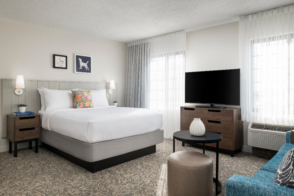 Sonesta ES Suites Toronto