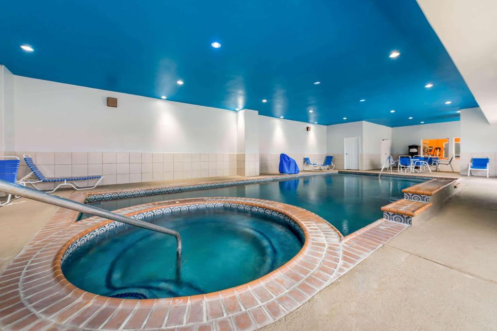 La Quinta Inn & Suites Orange