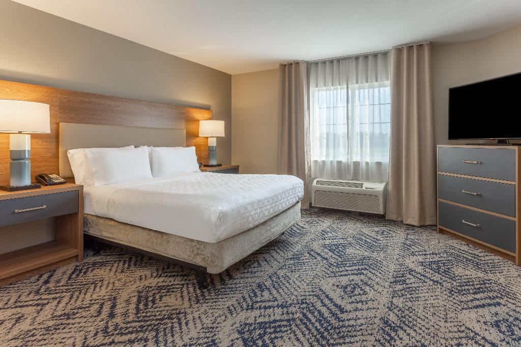Candlewood Suites O'Fallon - St. Louis Area
