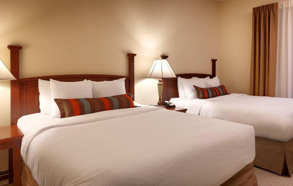 Staybridge Suites Omaha 80th & Dodge