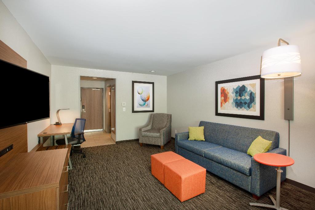Holiday Inn Express Hotel & Suites Columbus