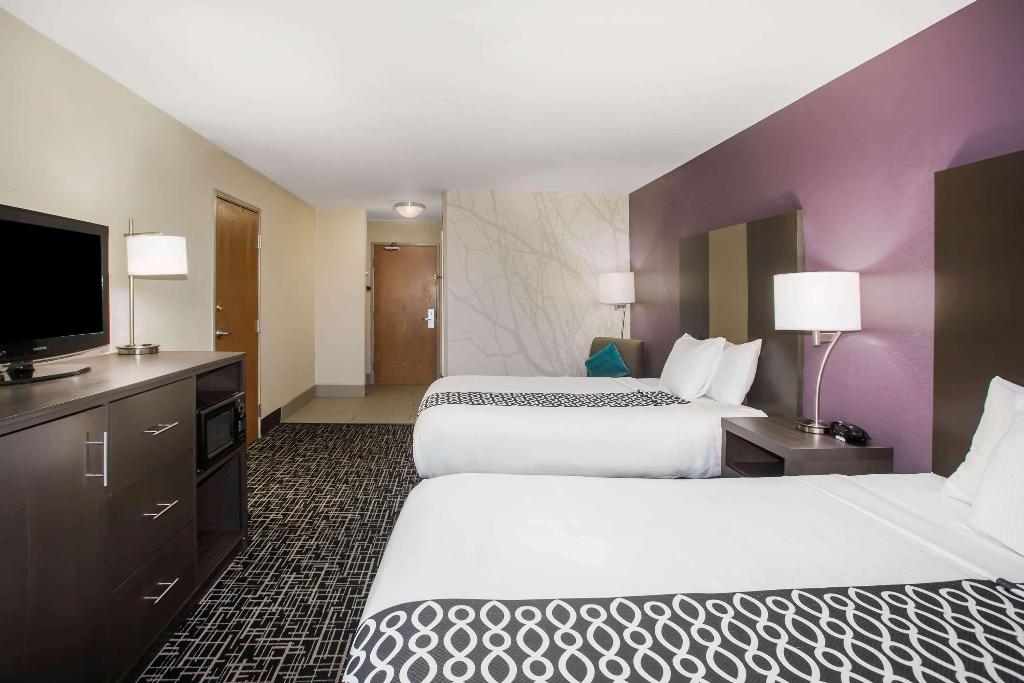 La Quinta Inn & Suites by Wyndham Pontoon Beach