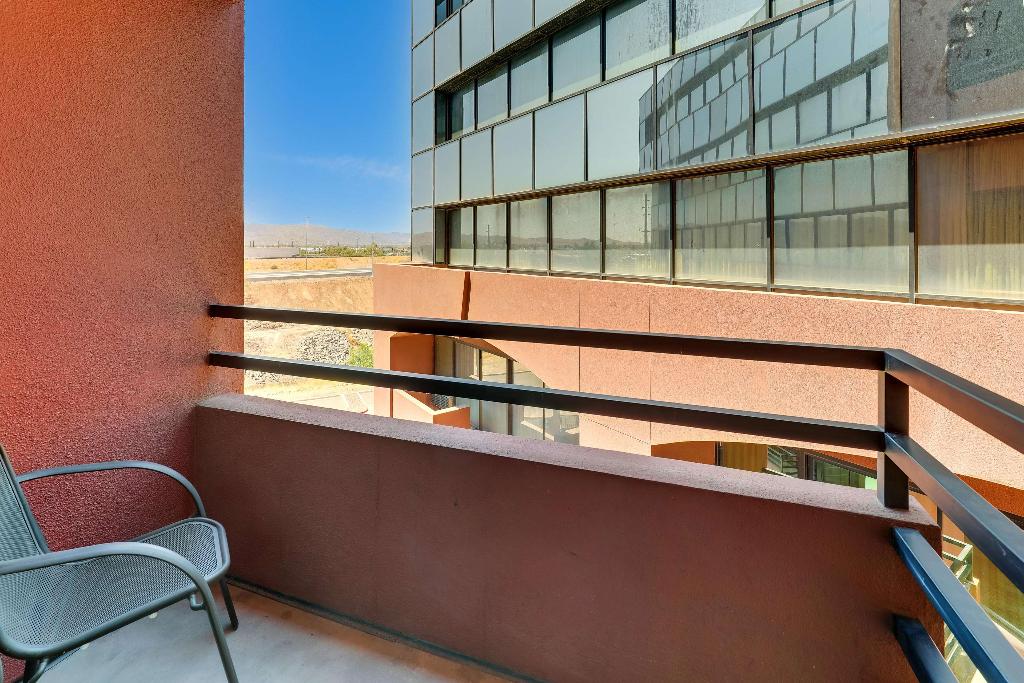 Drury Inn & Suites Airport Phoenix