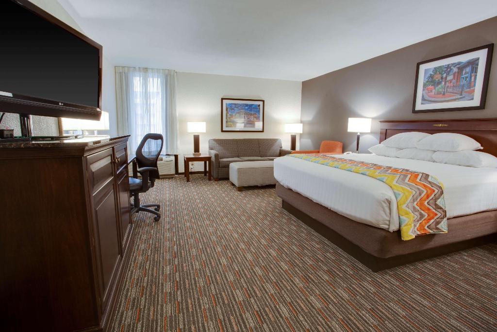 Pear Tree Inn Paducah
