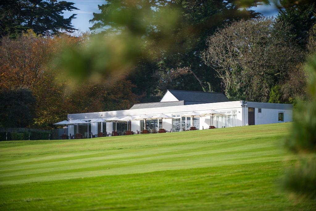 The Carlyon Bay
