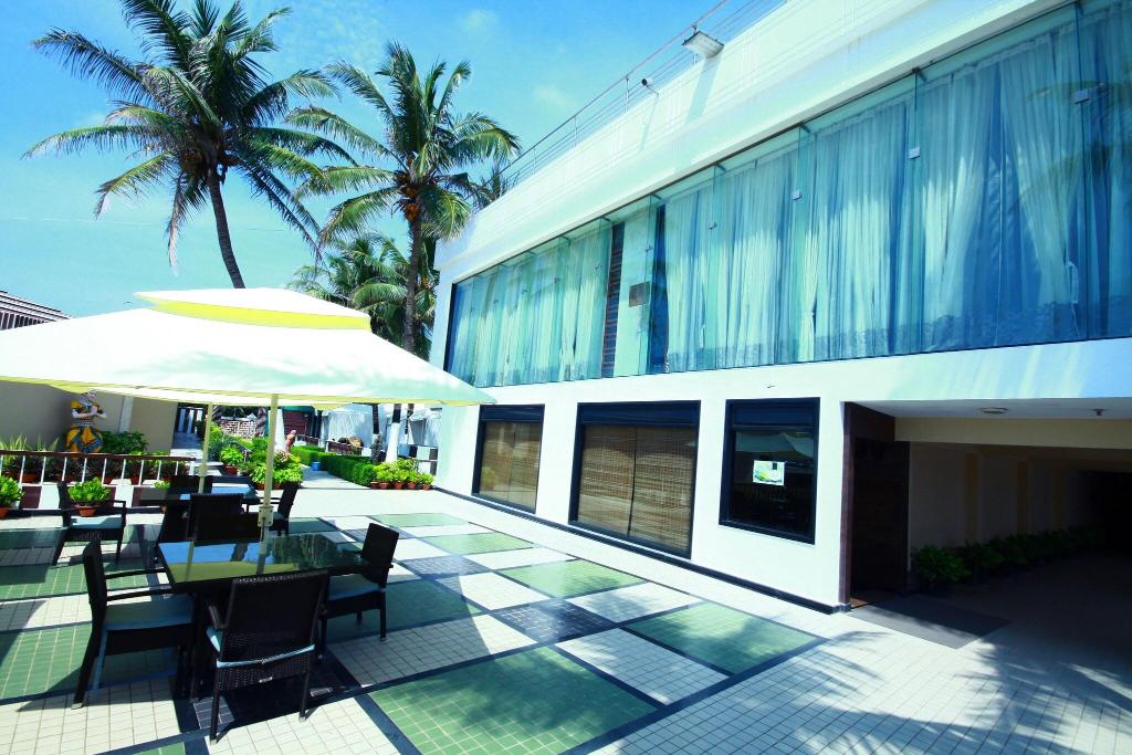 Hotel Holiday Resort