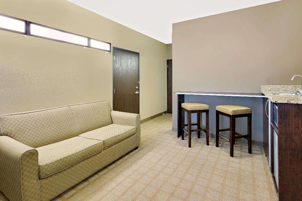 Microtel Inn & Suites By Wyndham Prairie Du Chien