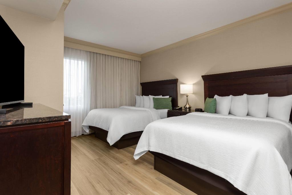 hotel-thumb