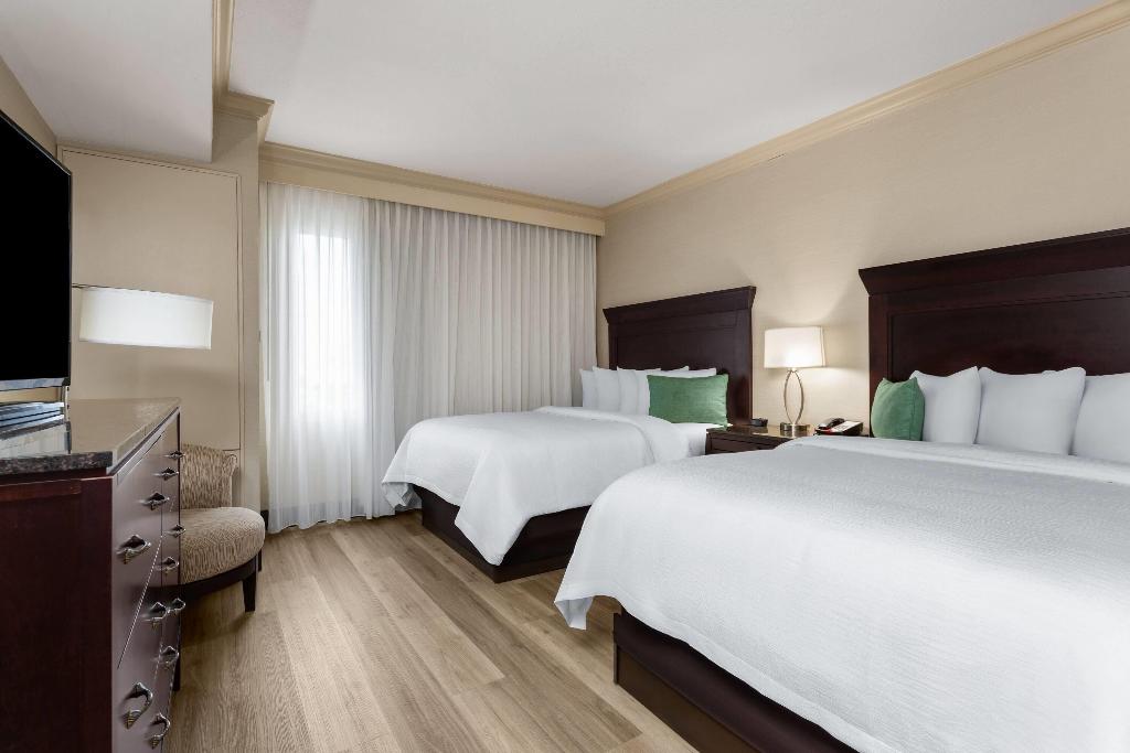 hotel-thumb