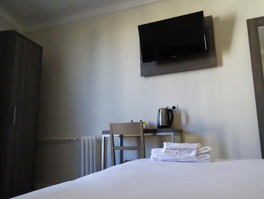 Hipotel Paris Voltaire Bastille