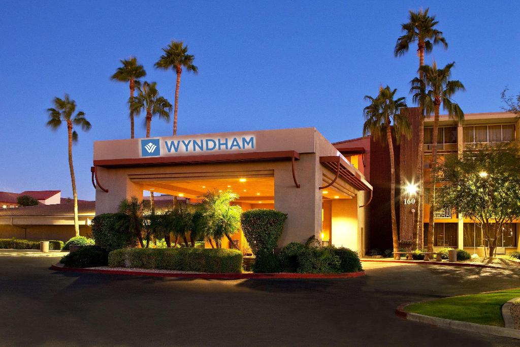 Sheraton Phoenix Airport Hotel Tempe, Sky Harbor Airport