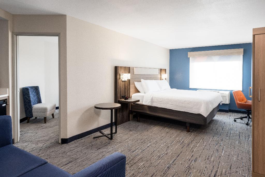 Holiday Inn Express Portland South - Lake Oswego photo 63