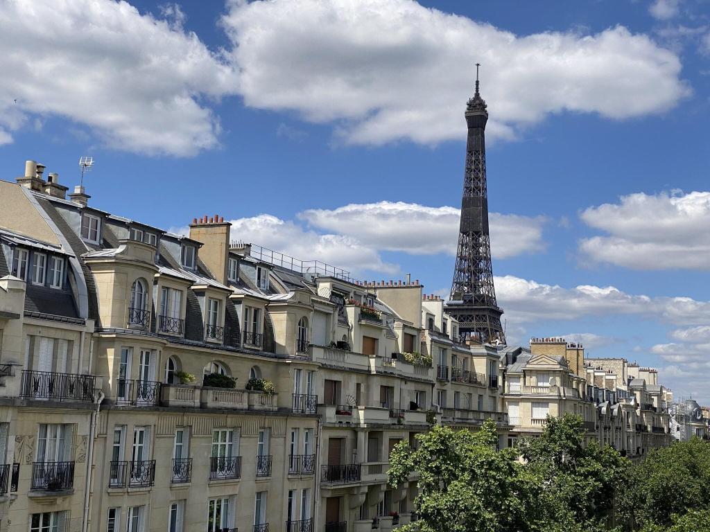Hôtel Le Cercle - Tour Eiffel