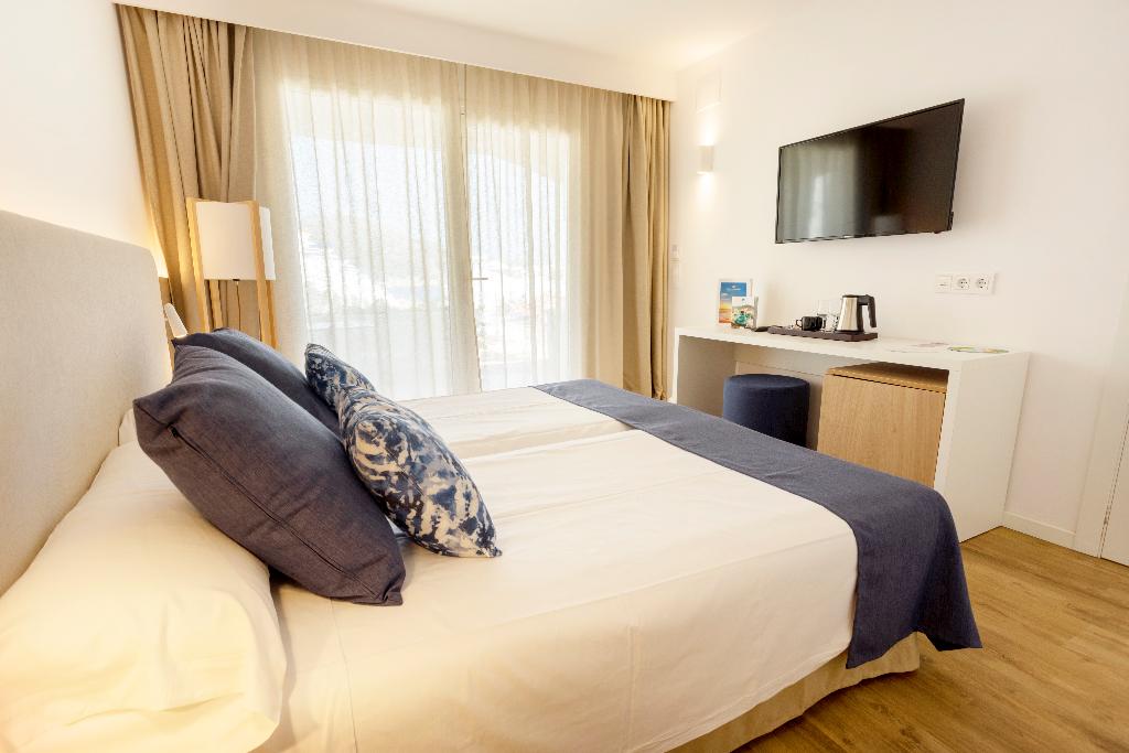 Parque Nereida Suites Hotel