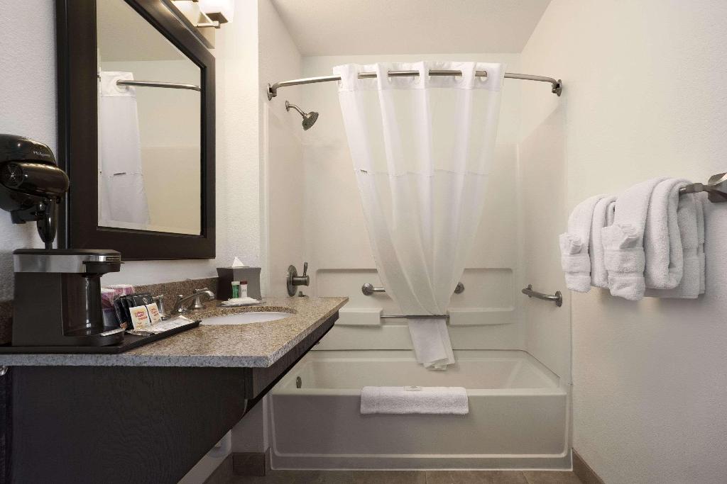 Infinity Inn & Suites Tempe