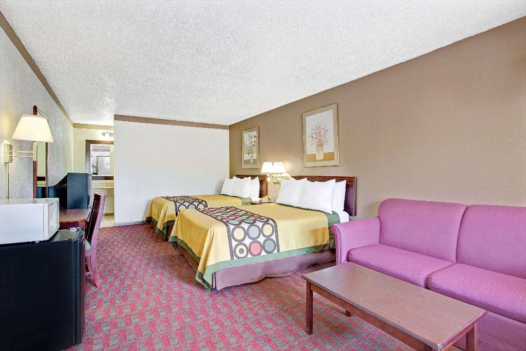 Super 8 by Wyndham Williamsburg/Historic Area