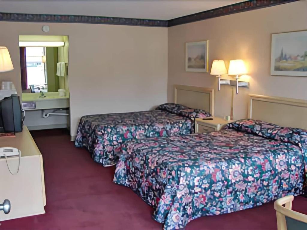 Green Valley Motel