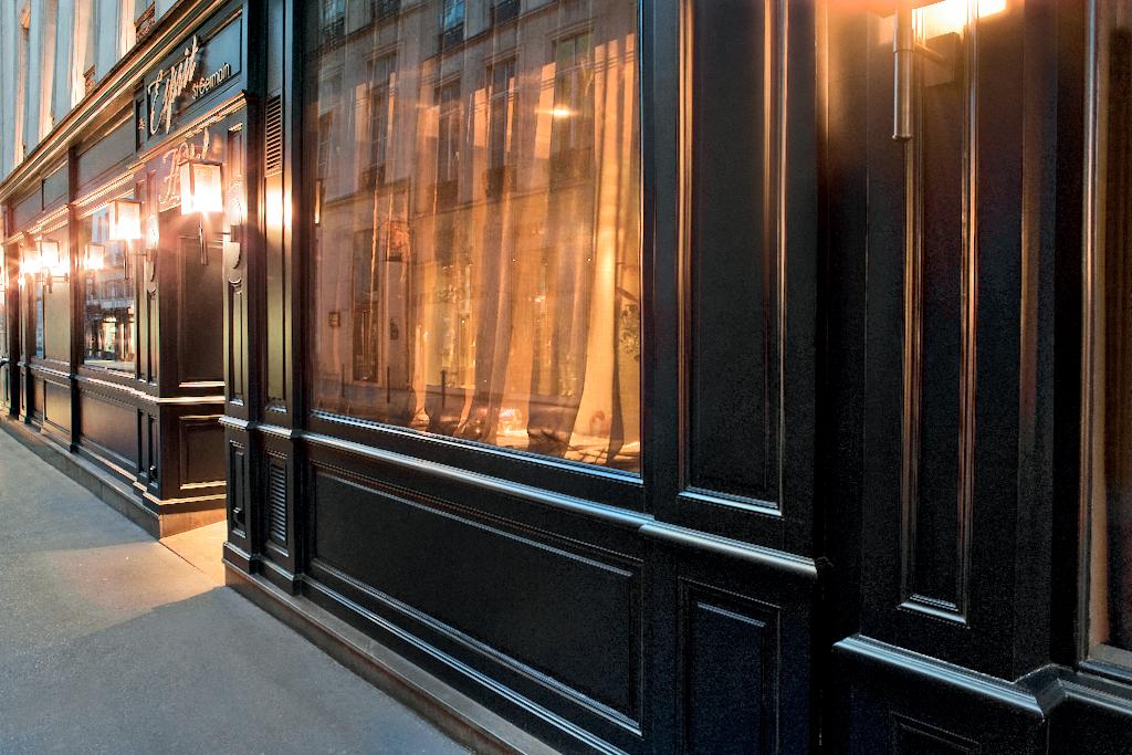 Esprit Saint Germain photo 2