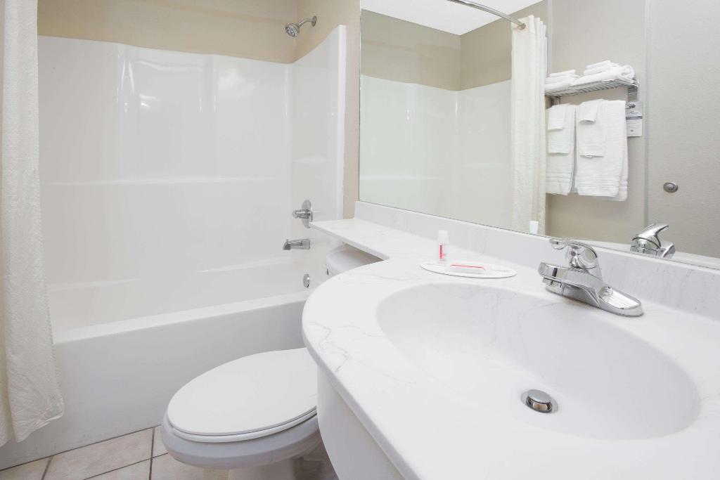 Microtel Inn & Suites By Wyndham Hattiesburg