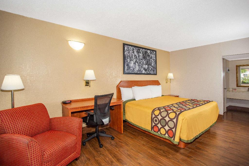 hotel-thumb