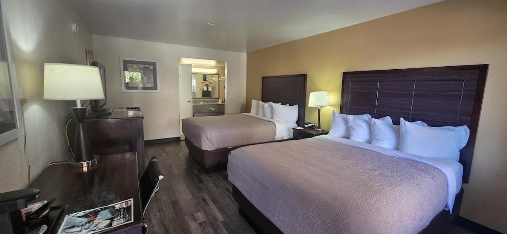 SURESTAY BY BEST WESTERN MESA DOWNTOWN AREA